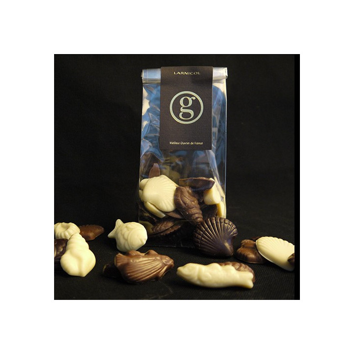 Fritures au chocolat blanc, lait et noir