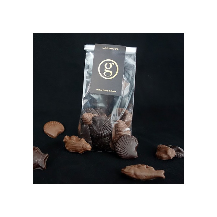 Fritures au chocolat au lait et noir